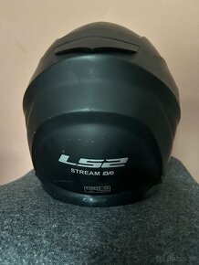 LS2 helma - 4