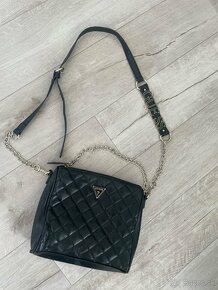 Guess crossbody kabelka  originál - 4