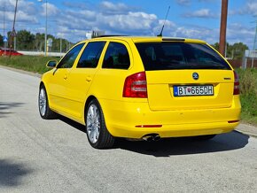 Škoda Octavia Combi 2.0 TFSI RS - 4