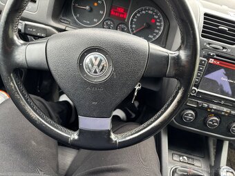 Predám vw golf 5 1.9tdi 77kw - 4