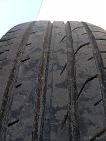 Predám pneu 205/55 R16 4ks Letné - 4