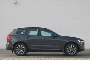 Volvo XC60 B5 Plus Dark AWD A/T - 4