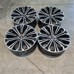 Originál TOYOTA disky 5x114.3 R17 ET40 - 4