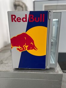 Red Bull chladnička - 4