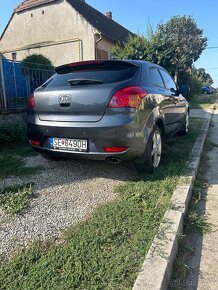 KIA proceed 2.0crdi 103kw 6qmanual - 4