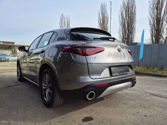 Predám  Alfa Romeo Stelvio 2.2 JTDM 190k Btech AWD A/T - 4