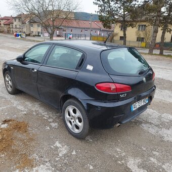 Alfa Romeo 147 1.9 Jtd - 4