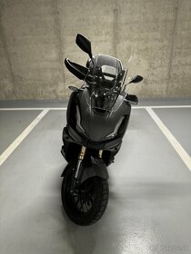 Honda ADV 350 - 4