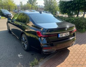 bMW 7 M-Paket xDrive I.majitel CZ rok 5/2022 v záruce 2025 - 4