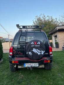 Suzuki Grand Vitara 2.0i - 4