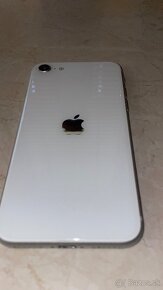 iPhone SE2020 - 4