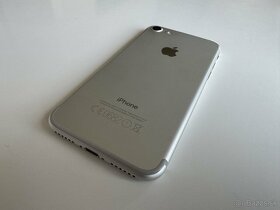 iPhone 7 128 GB SILVER - 4