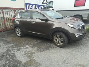 Kia sportage - 4