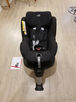 Britax Römer Dualfix M i-Size + vložka pre novorodenca - 4