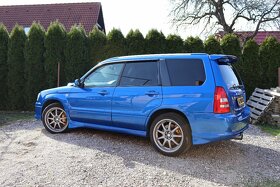 Subaru Forester STi JDM - 4