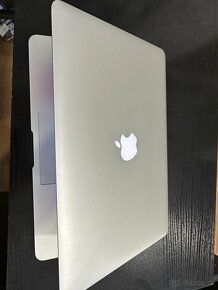 MacBook Air (13" 2017) - 4