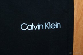 Pánske tepláky Calvin Klein - 4