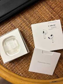 Apple AirPods (3. generácie) - 4