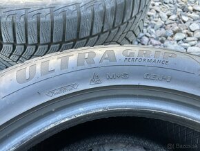 Zimné pneu Goodyear 225/55 R16 - 4