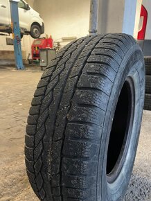 235/75 R15 - 4