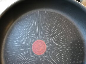 Panvica Tefal Titanium Fusion 32 cm - 4