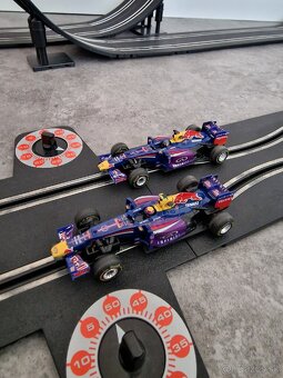 Autodraha Carrera Go Formula Redbull - 4