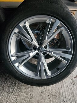 Kolesá audi r21 Q8 SQ8 Q7 5x112 letné pneu 285/45/21 - 4