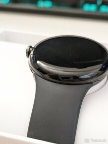 Google Pixel Watch 41 mm Matte Black/Obsidian - 4