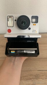 Polaroid One Step 2 I-TYPE CAMERA - 4