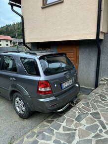 Kia Sorento - 4