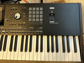 Korg PA5X 76 International - 4