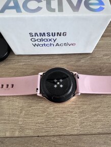 Hodinky Samsung Galaxy Watch Active  ružovo-zlatá - 4