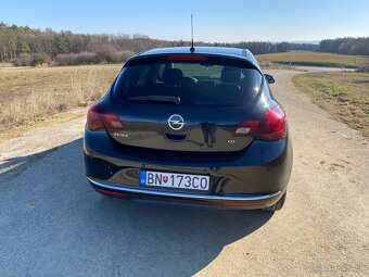 Opel Astra 1.7 CDTI - 4