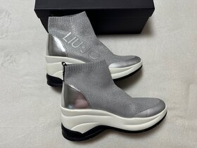 Strieborné sneakersy na platforme elastické LIU JO originál - 4