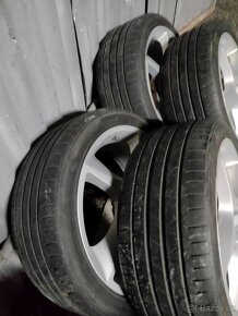 4ks alu disky orig. Seat 5x112 R18 pneu 225/40 r18 5mm - 4