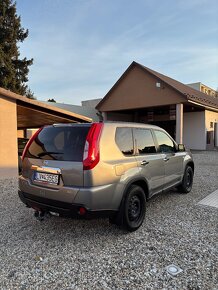 Nissan X-Trail - 4