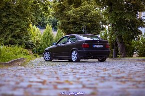 BMW E36 compact - 4