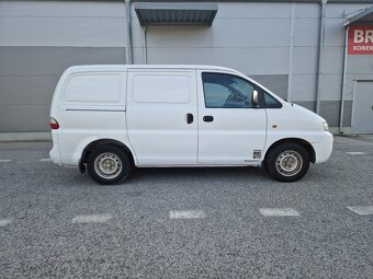 Hyundai H1 2.5 CRDi - 4