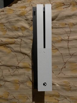 Xbox one s - 4