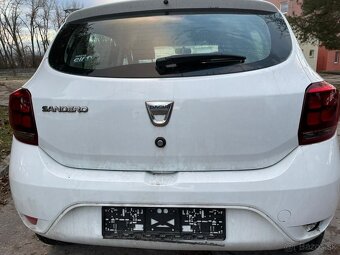 Rozpredám na náhradné diely Dacia Sandero II - 4