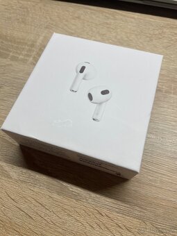 Airpods 3 - 4