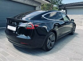 Tesla Model 3 Standard Range Plus 54kWh RWDSedan - 4