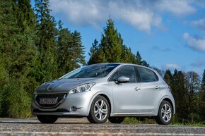 Peugeot 208 1.6 e-HDi - 4