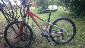 Dirt 2x Scott yz3 199,samba 175,Trek 3900 199, Merida Matts - 4