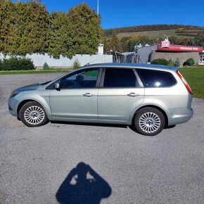 Ford Focus kombi 1.6 Tdci , Titanium - 4