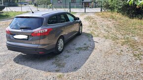 Ford Focus - 4