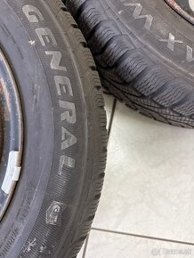 Predám zimné kompl. 195/65 R15 disk BMW - 4