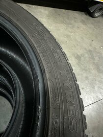 285/45 r20 zimne pneu Nokian  SUV - 4