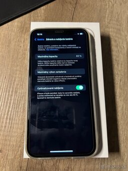 Predám Iphone 11 white v 128gb verzii - 4