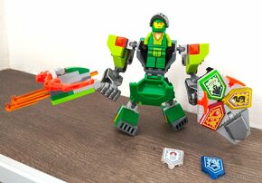 LEGO Nexo knights AARON 70364 - 4